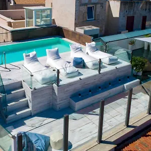 Lejlighedshotel Azzoli - Apartments&skypool - Adults Only